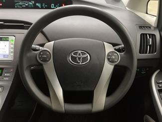 2012 Toyota Prius - Thumbnail