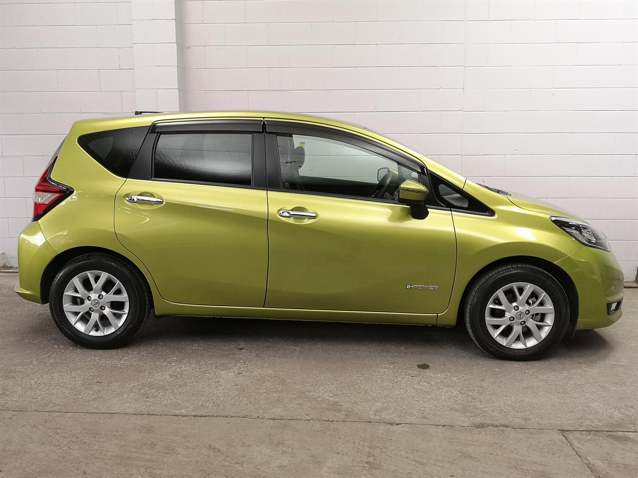 2016 Nissan Note