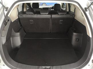 2020 Mitsubishi Outlander - Thumbnail