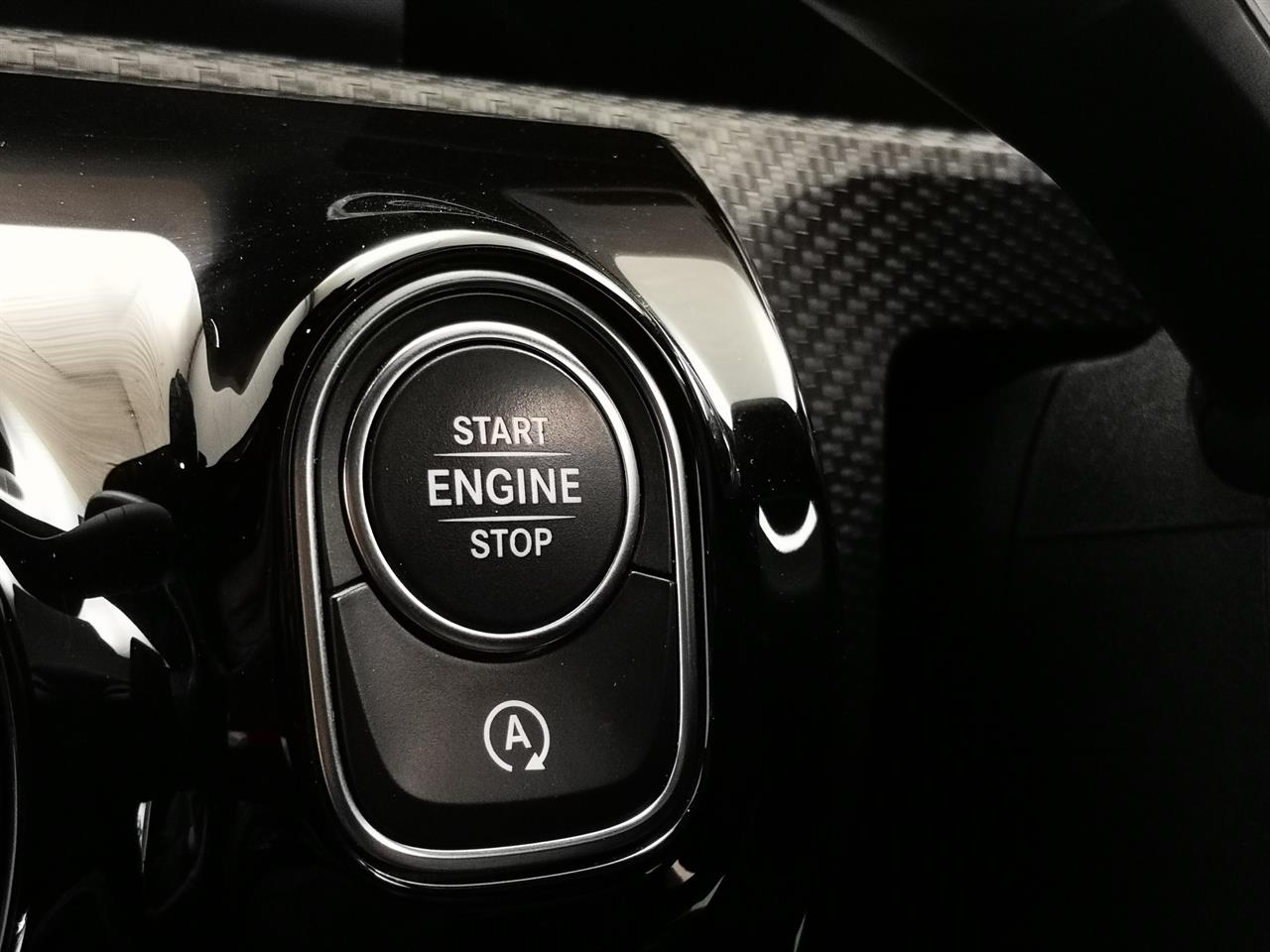 2020 Mercedes-Benz A 180