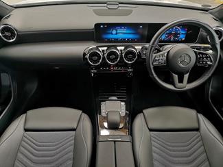 2020 Mercedes-Benz A 180 - Thumbnail