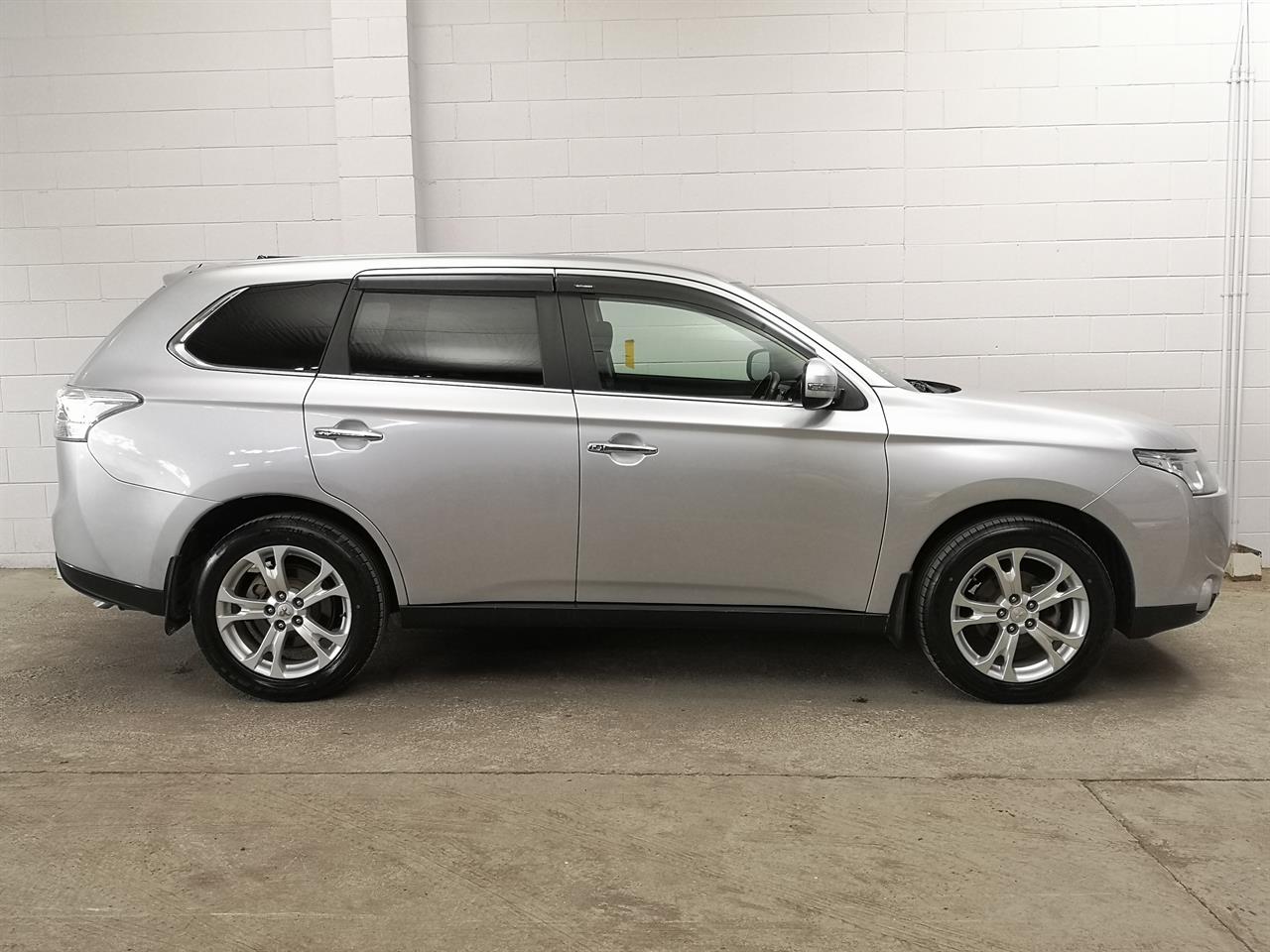 2014 Mitsubishi Outlander