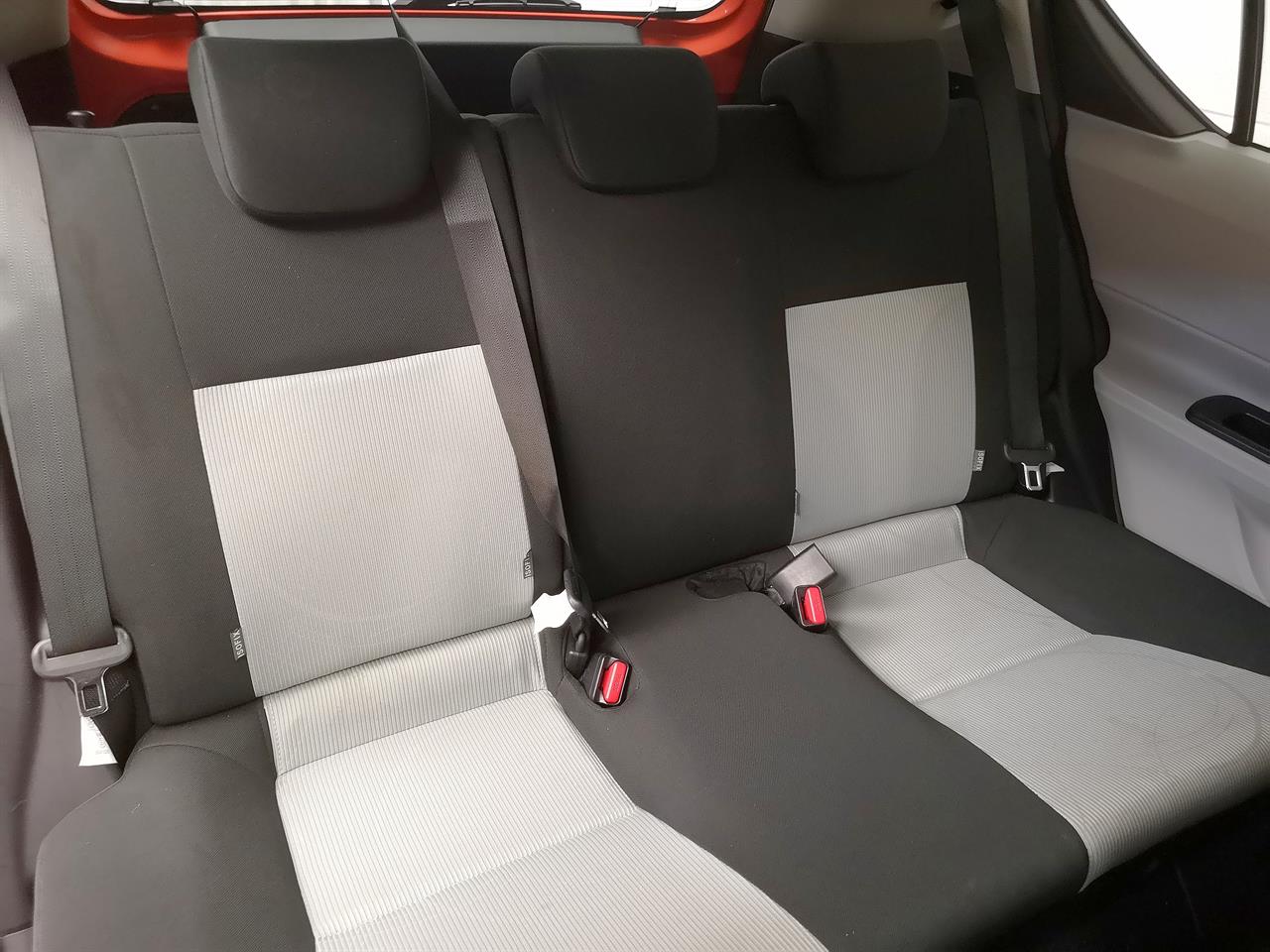 2012 Toyota Aqua