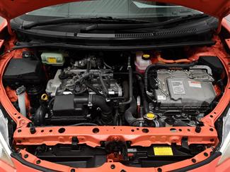 2012 Toyota Aqua - Thumbnail