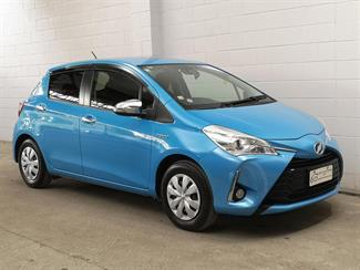 2018 Toyota Vitz - Thumbnail