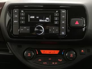 2018 Toyota Vitz - Thumbnail