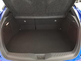 2020 Toyota C-HR - Thumbnail