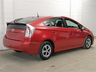 2013 Toyota Prius - Thumbnail