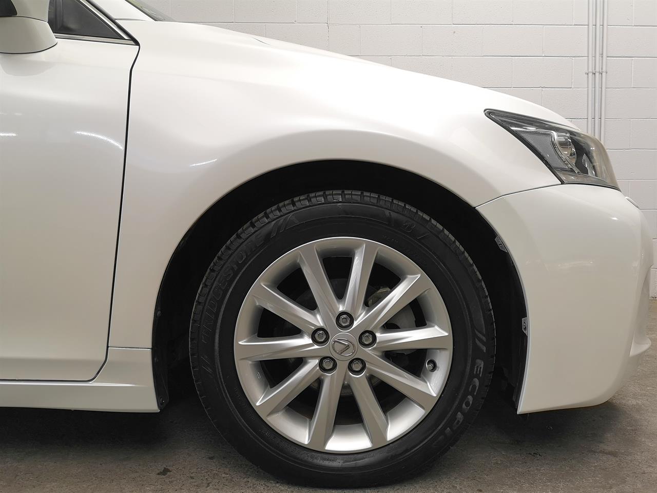 2012 Lexus CT 200H