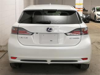 2012 Lexus CT 200H - Thumbnail