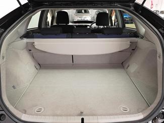 2013 Toyota Prius - Thumbnail