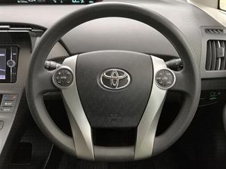 2013 Toyota Prius - Thumbnail