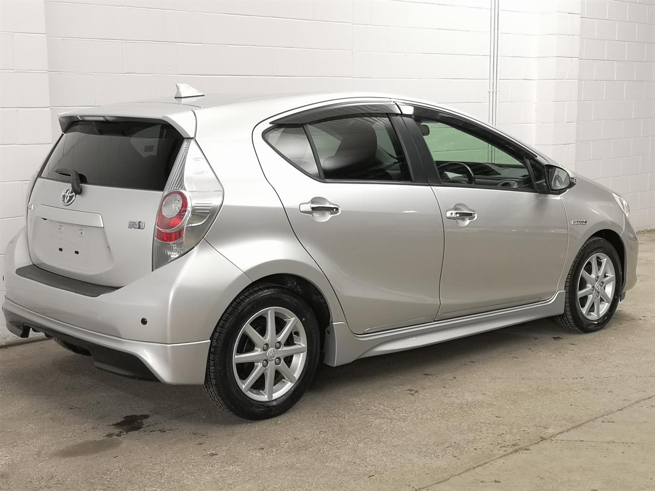 2013 Toyota Aqua