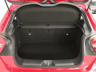 2018 Mercedes-Benz A 180 - Thumbnail