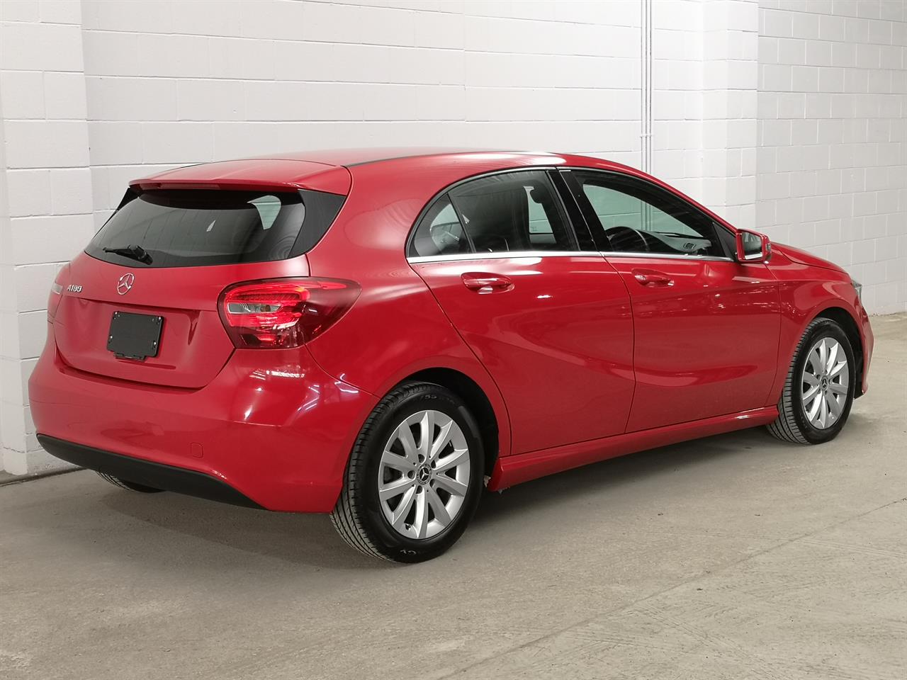 2018 Mercedes-Benz A 180