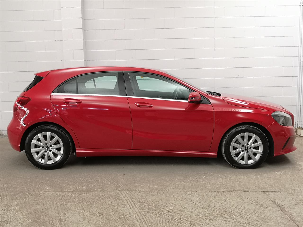 2018 Mercedes-Benz A 180