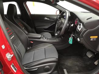 2018 Mercedes-Benz A 180 - Thumbnail