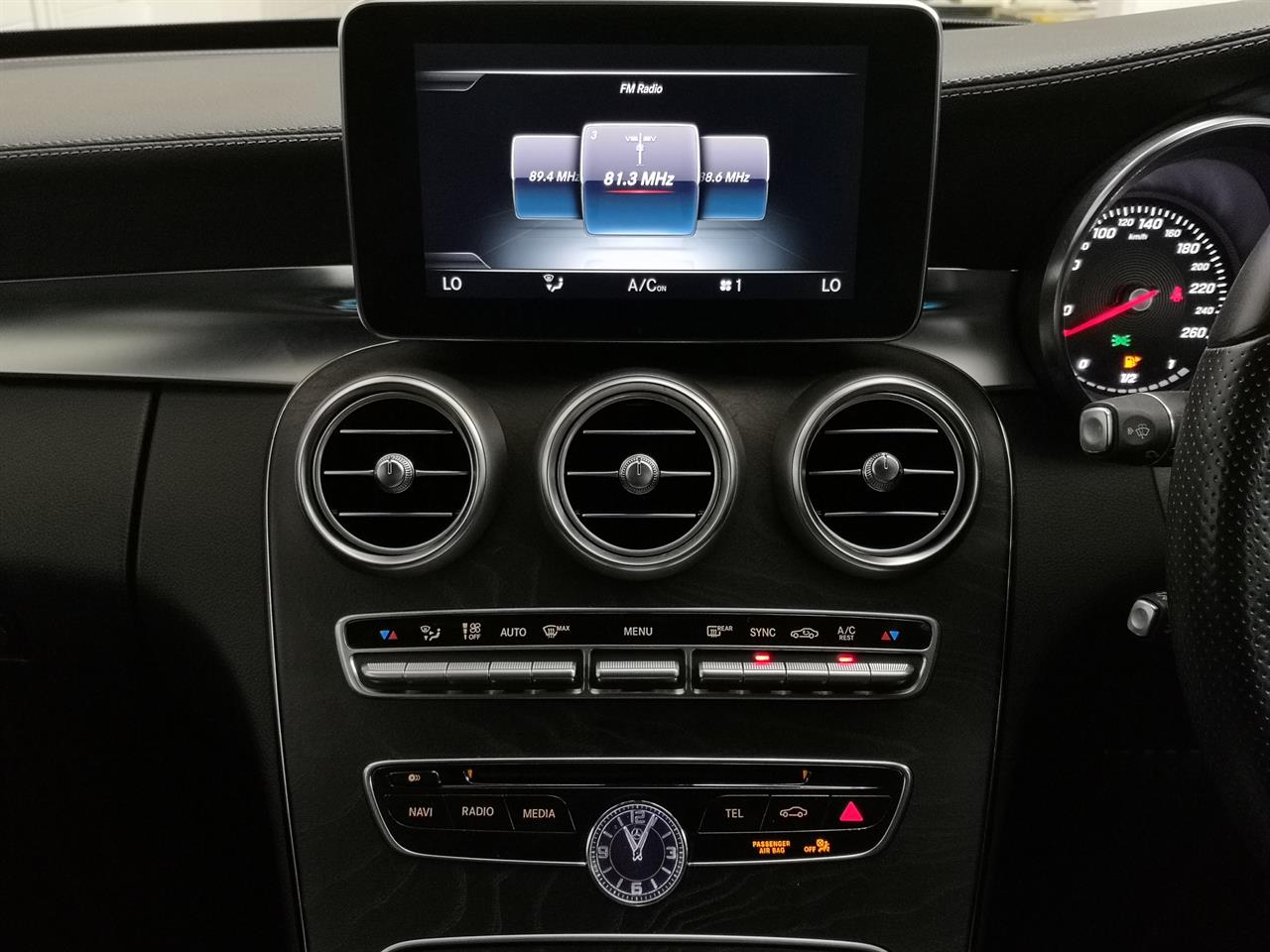 2015 Mercedes-Benz C 200