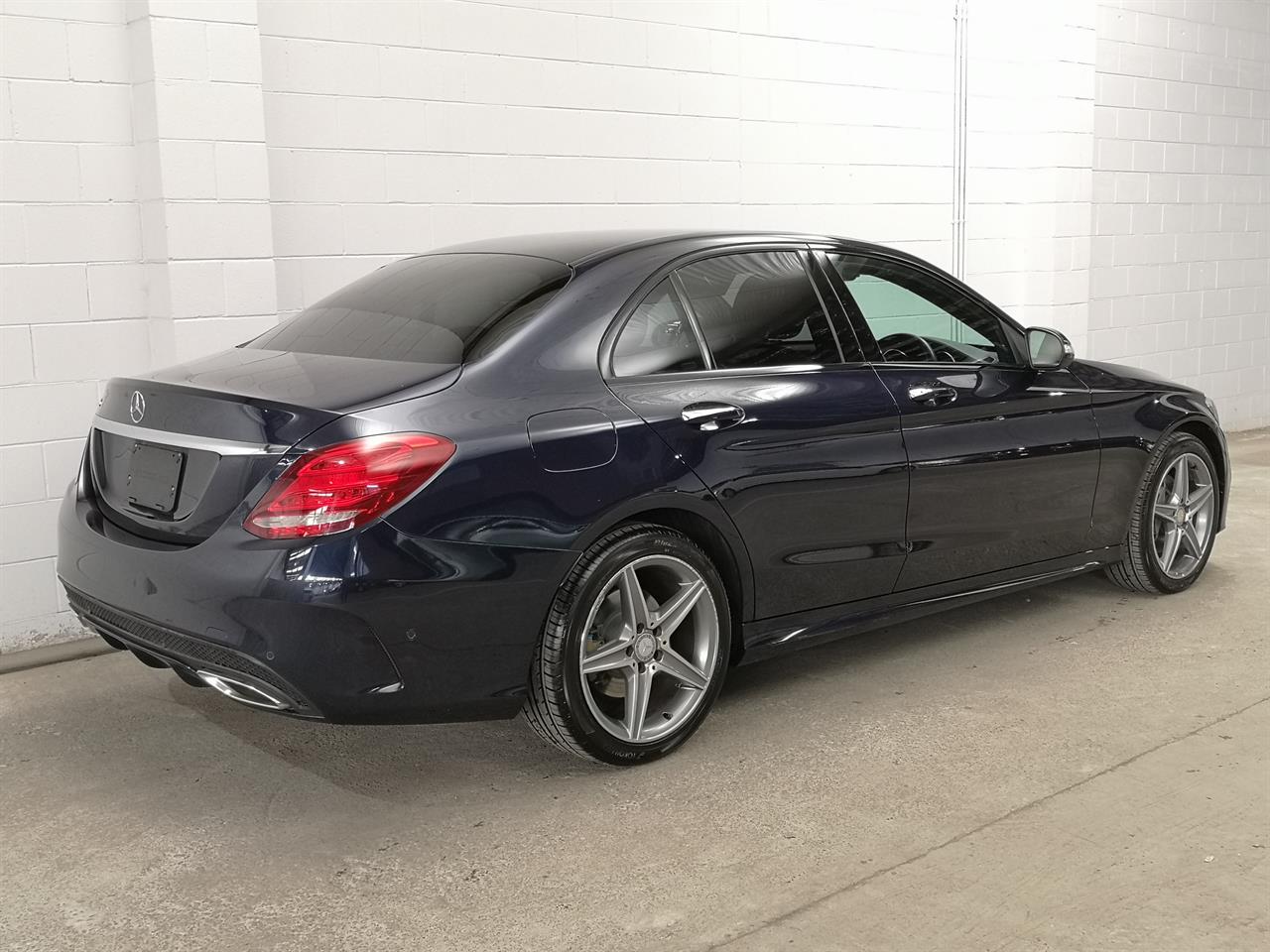 2015 Mercedes-Benz C 200