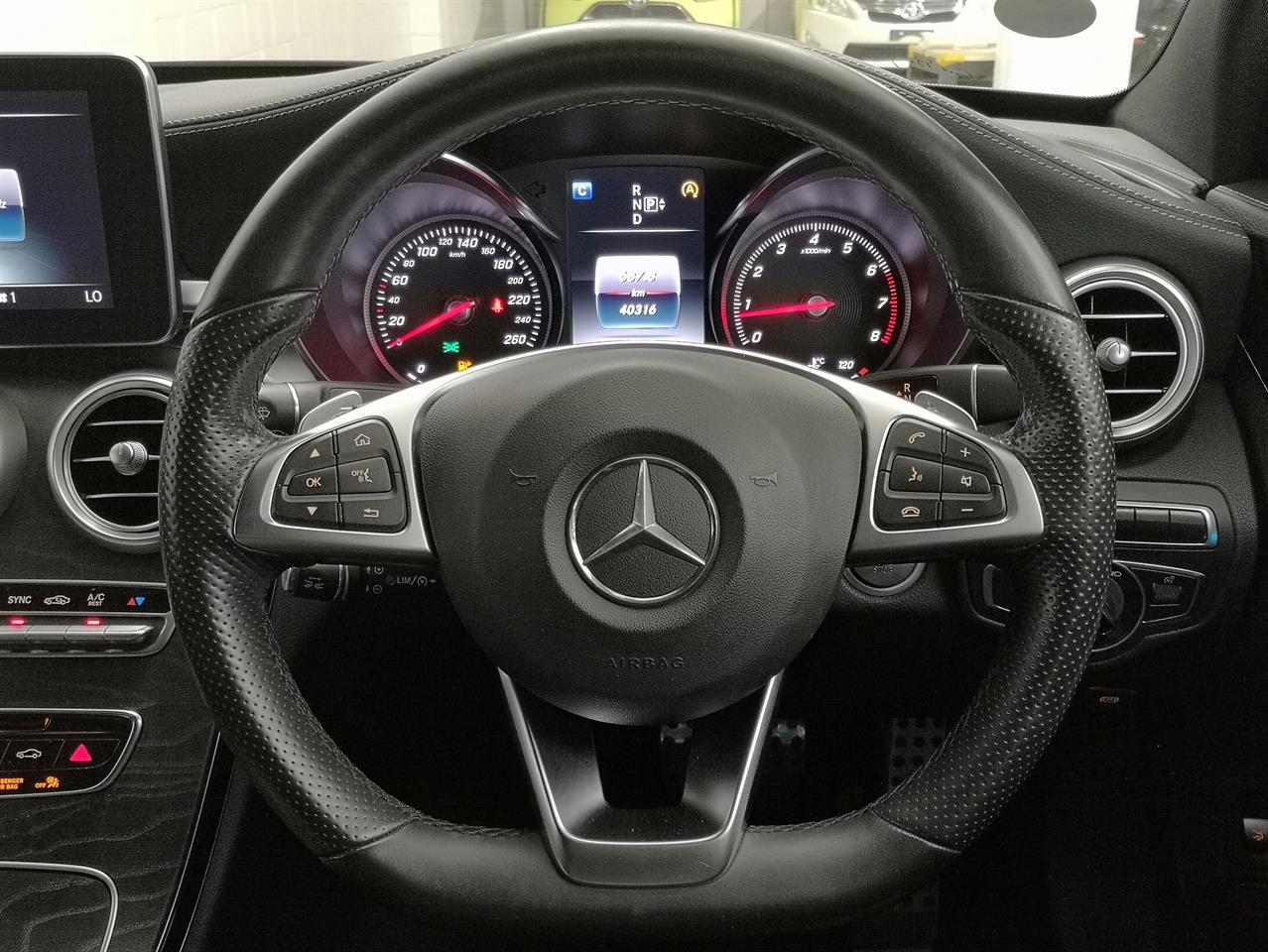 2015 Mercedes-Benz C 200