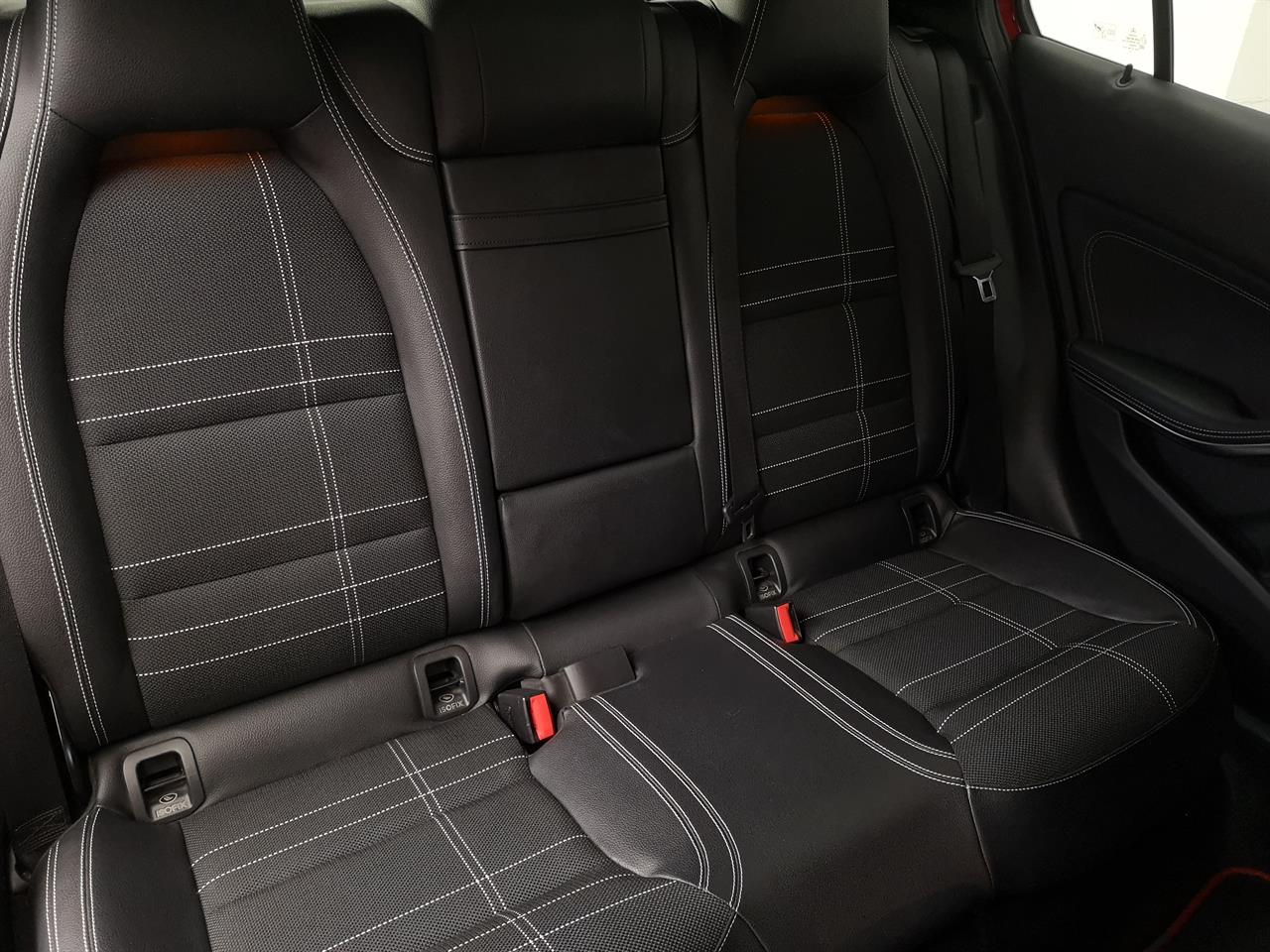 2014 Mercedes-Benz GLA 250