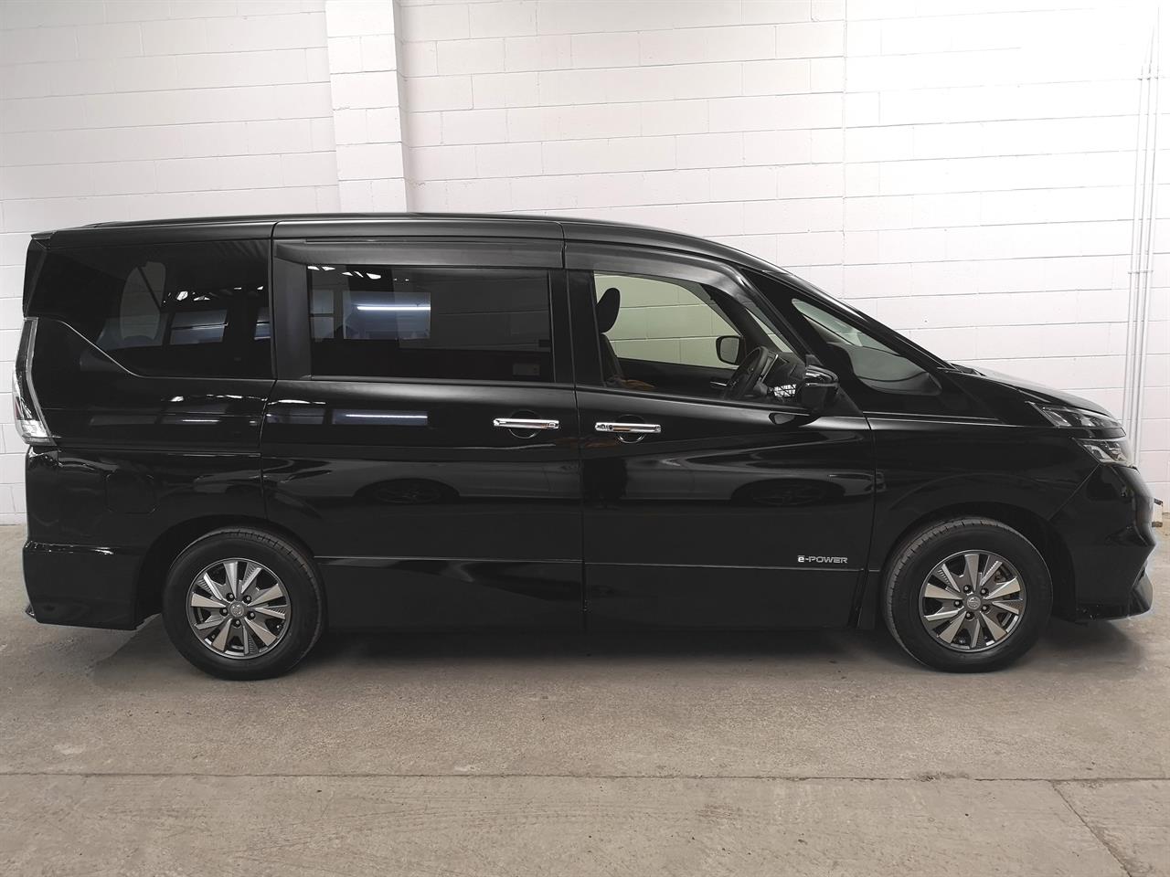 2018 Nissan Serena