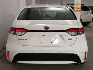 2021 Toyota Corolla - Thumbnail