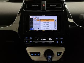 2017 Toyota Prius - Thumbnail