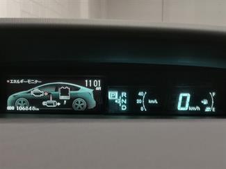 2012 Toyota Prius - Thumbnail