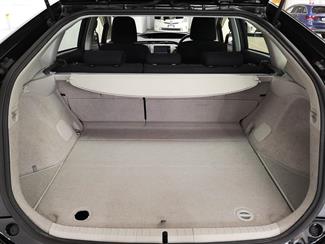 2012 Toyota Prius - Thumbnail
