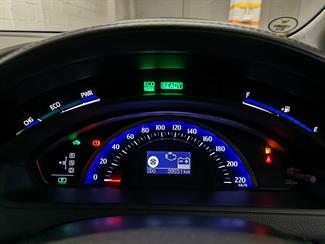 2014 Toyota Sai - Thumbnail