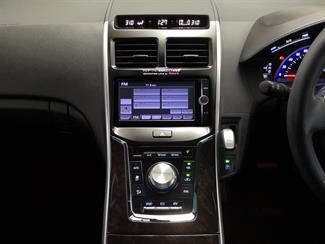 2014 Toyota Sai - Thumbnail