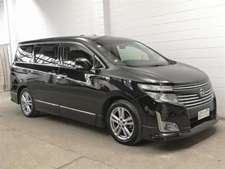 2012 Nissan Elgrand - Thumbnail