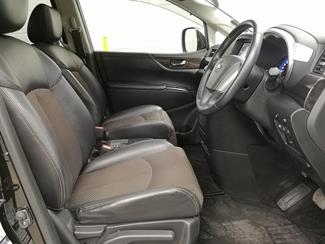 2012 Nissan Elgrand - Thumbnail
