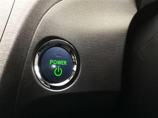 2013 Toyota Prius - Thumbnail