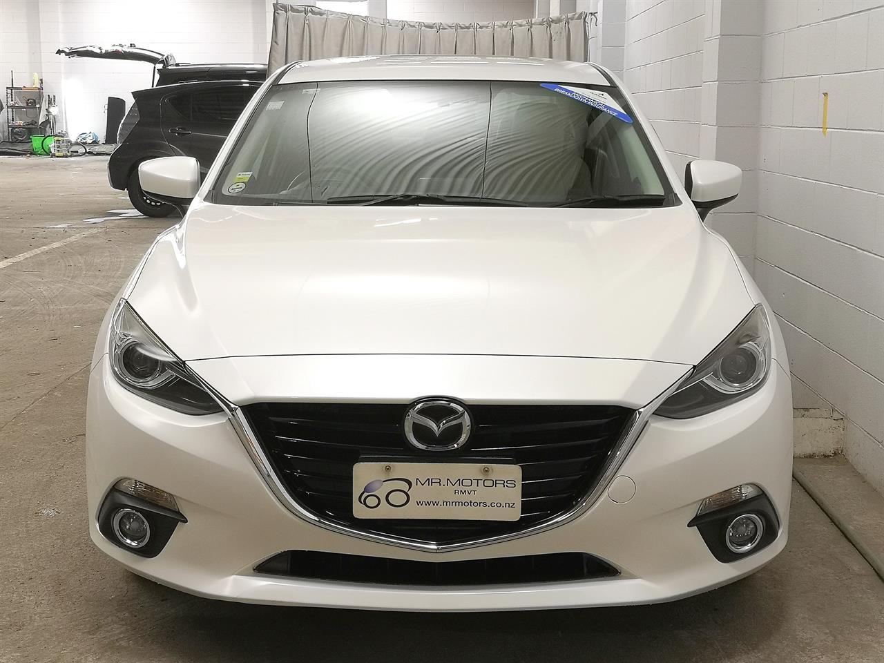 2014 Mazda Axela