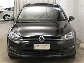 2016 Volkswagen Golf - Thumbnail