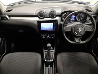 2017 Suzuki Swift - Thumbnail