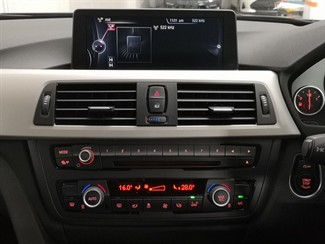 2015 BMW 320i - Thumbnail