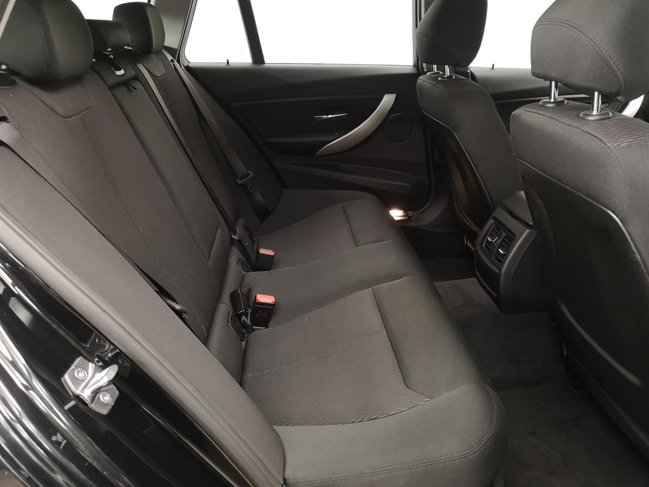 2015 BMW 320i