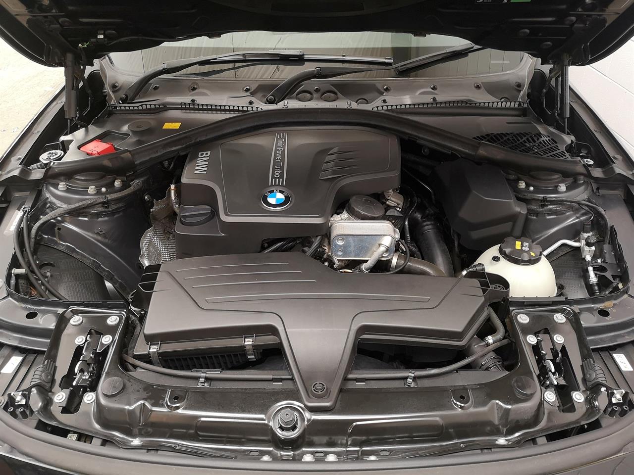 2015 BMW 320i