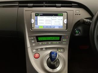 2014 Toyota Prius - Thumbnail