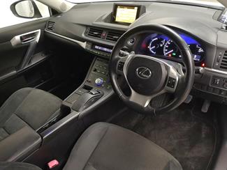 2012 Lexus CT 200H - Thumbnail