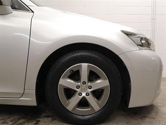 2012 Lexus CT 200H - Thumbnail