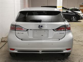 2012 Lexus CT 200H - Thumbnail
