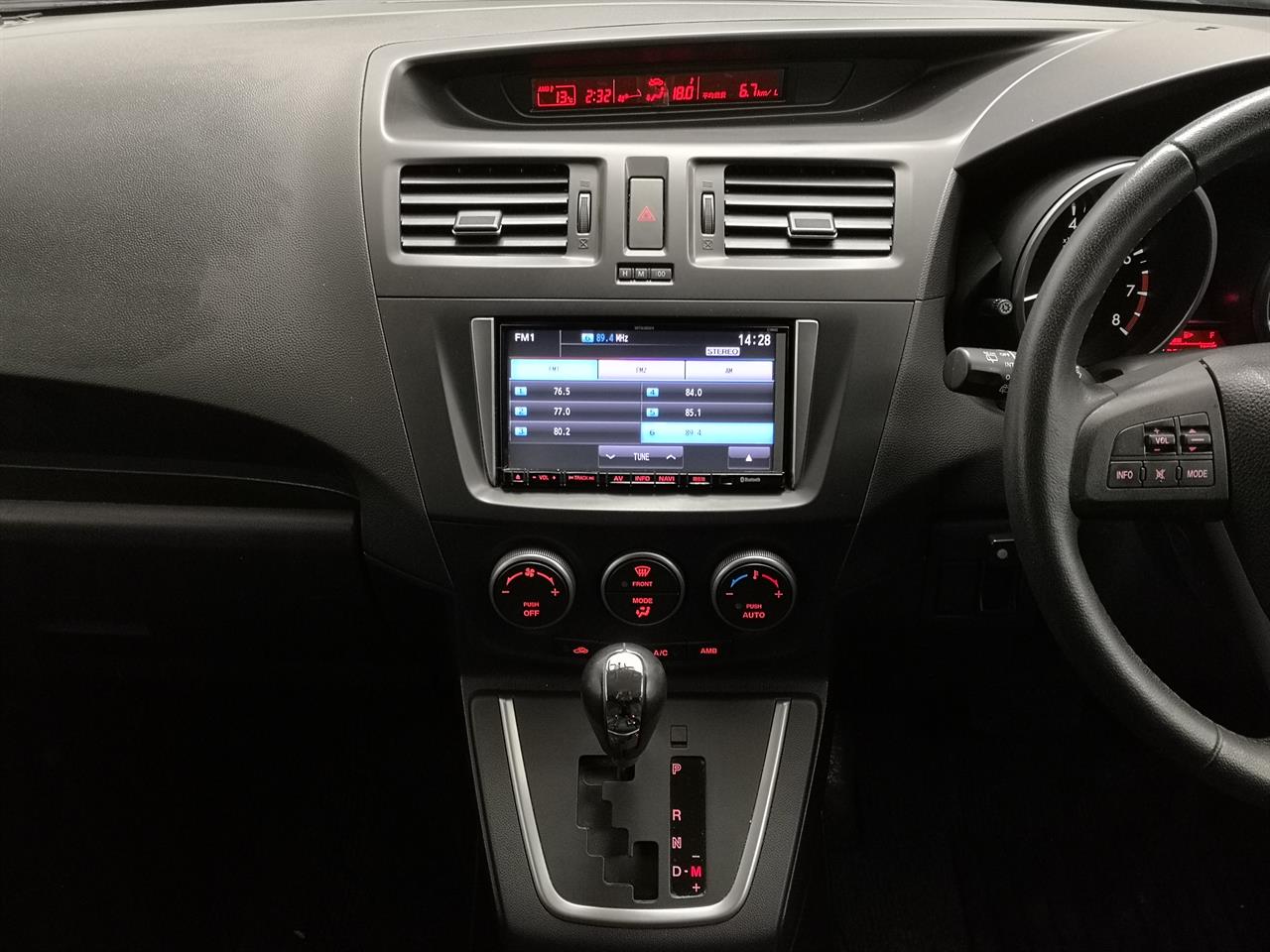 2012 Mazda Premacy