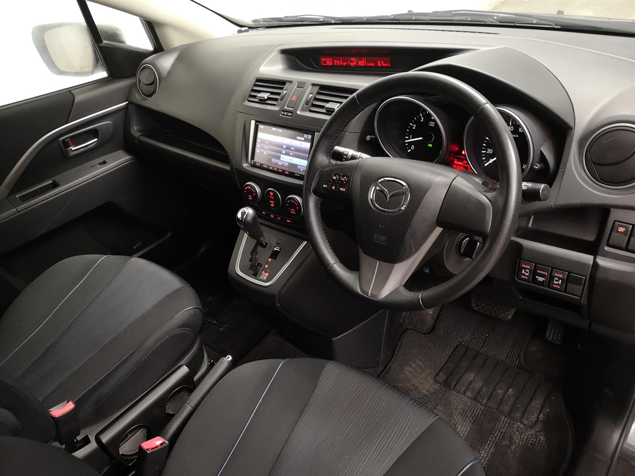2012 Mazda Premacy