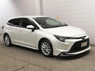 2021 Toyota Corolla - Thumbnail