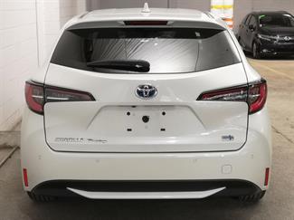 2021 Toyota Corolla - Thumbnail