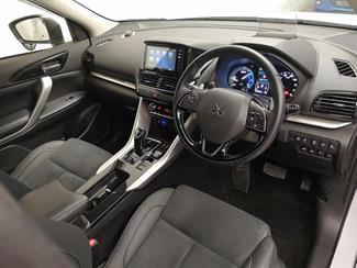 2021 Mitsubishi Eclipse Cross - Thumbnail